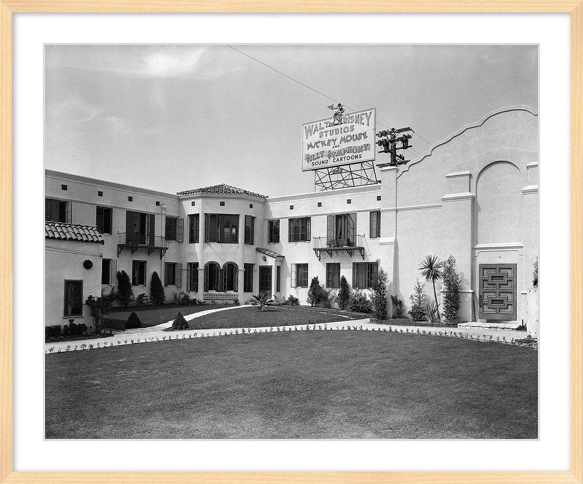 "Hyperion Studios Courtyard" from Disney Photo Archives - Image 10