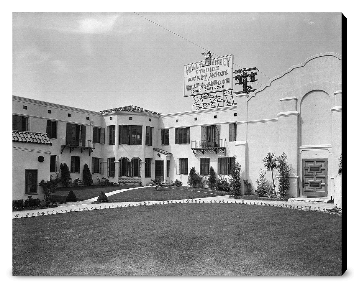 "Hyperion Studios Courtyard" from Disney Photo Archives - Image 14